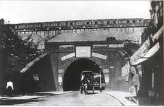 Photo-from-1896-shows-the-brick-arch-plus-the-newer-bridge-in-place-over-the-old.